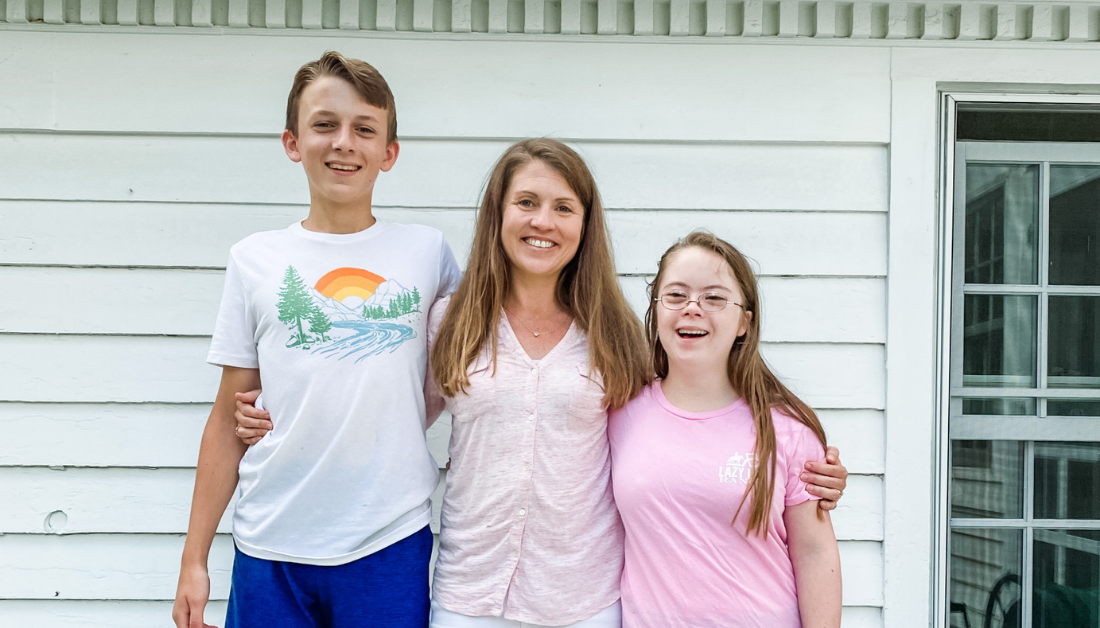 William, Amy Julia, and Penny standing side by side, tallest to shortest