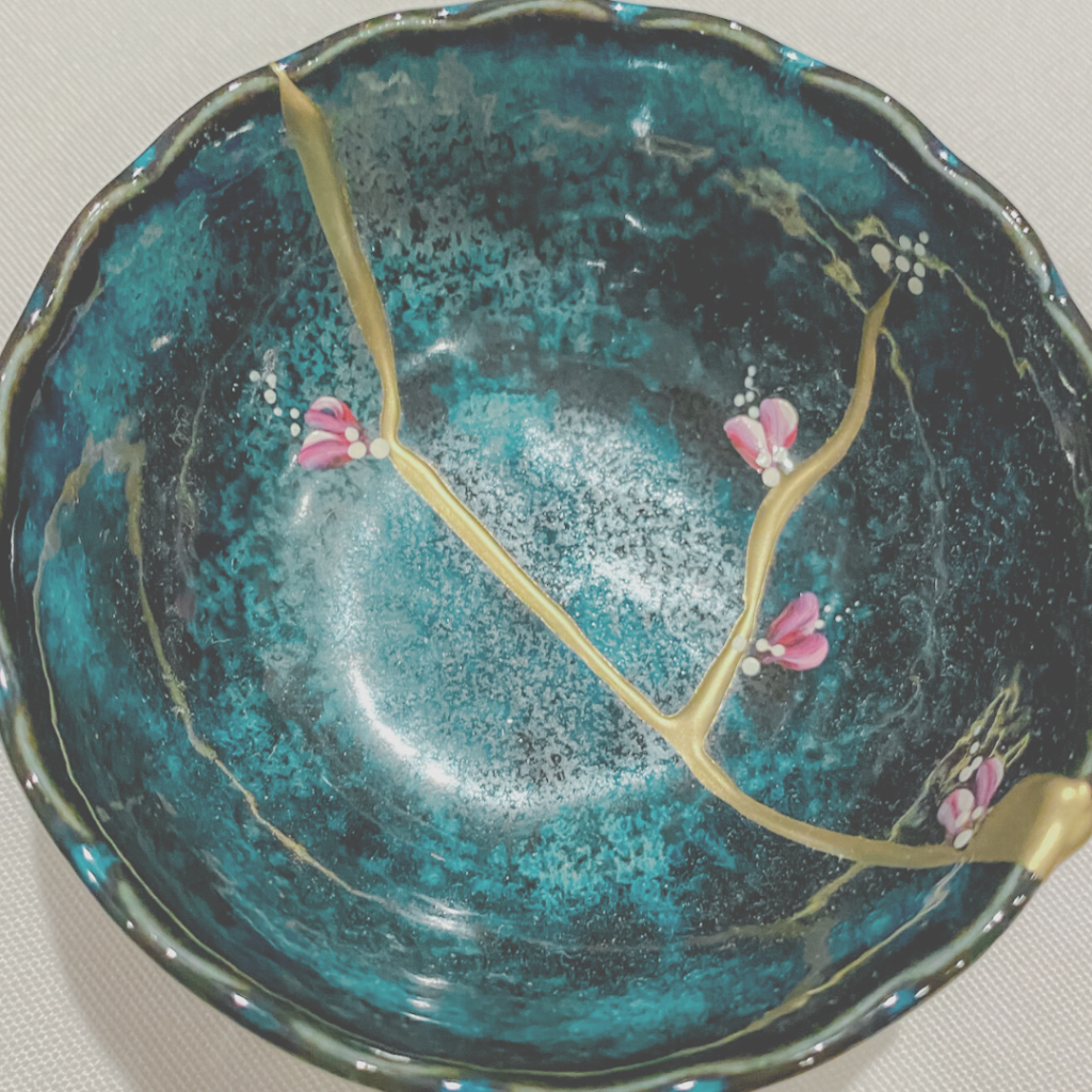 photo of a kintsugi bowl on a table