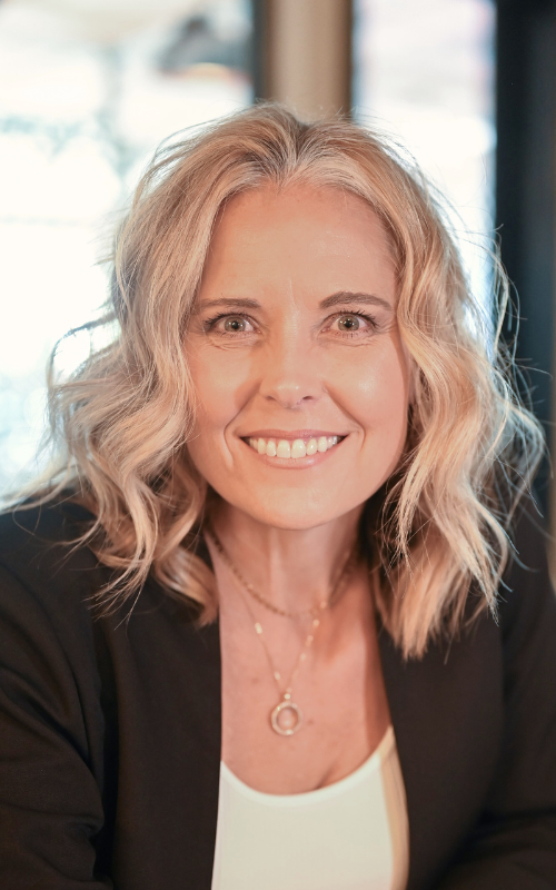 indoor portrait of Angela O'Brien